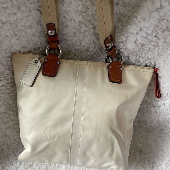 Coach Hampton Beige satin and orange accents satchel with silver tone hardwares - Picture 12 of 15